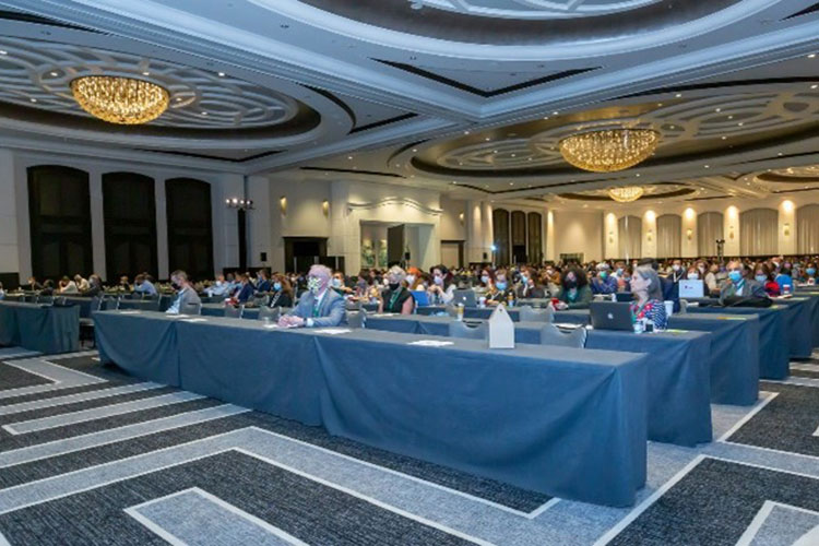 Miami Neonatology Hosts Its First Hybrid Conference - InventUM