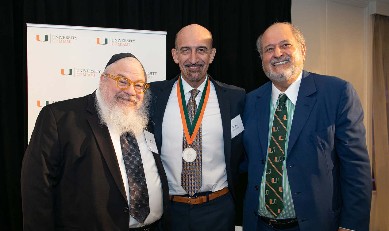 Dr. Mario Stevenson Is Awarded the Raymond F. Schinazi and Family Endowed  Chair in Biomedicine - InventUM